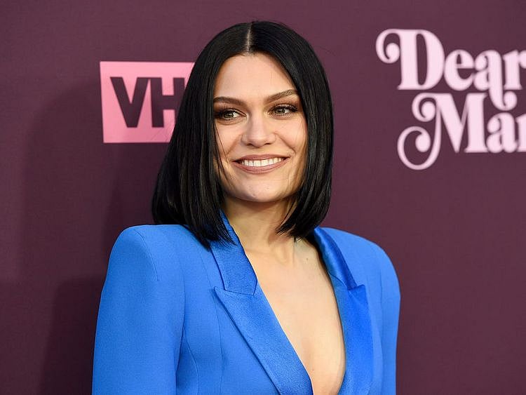Jessie J-1609140341190