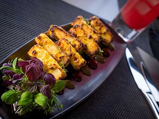 Try this recipe: Zafrani paneer tikka 
