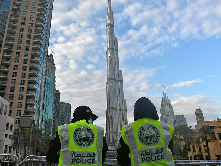 STOCK Dubai police staff
