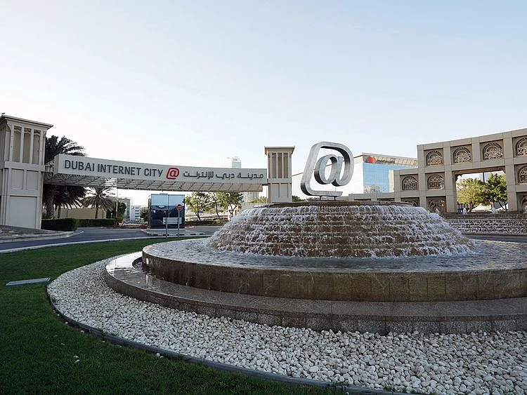 STOCK Dubai Internet city