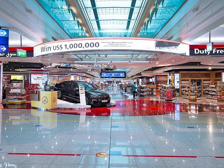 dubai-duty-free-1-cropped.jpg