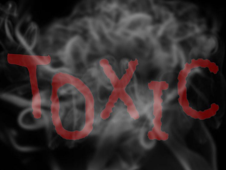 India: Toxic gas kills six in Surat after illegal chemical dump
