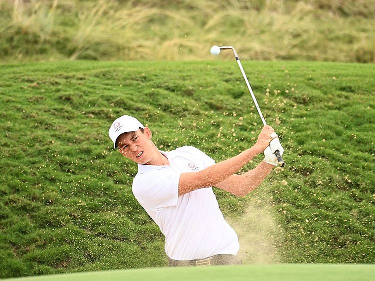 Josh Hill in action in the Abu Dhabi HSBC Championship