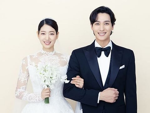 Korean actors Park Shin-hye and Choi Tae-joon 