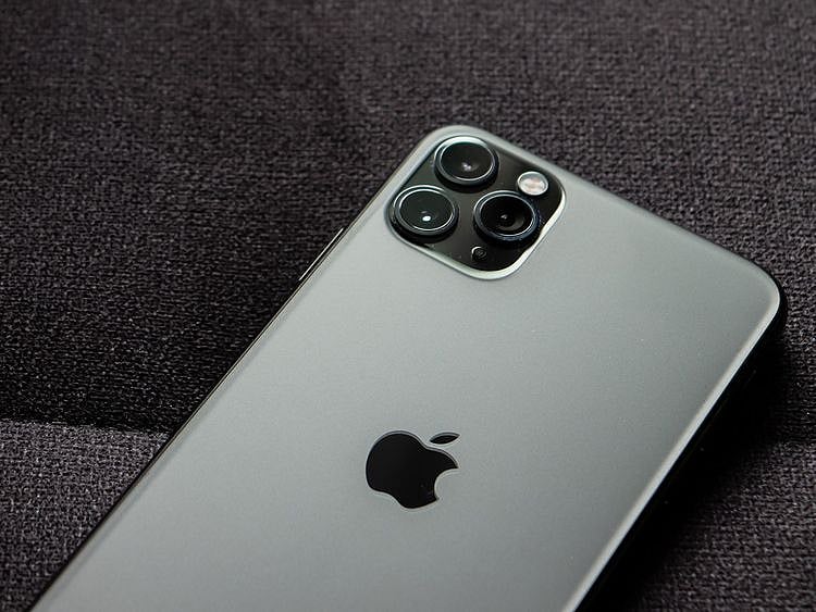 STOCK iphone