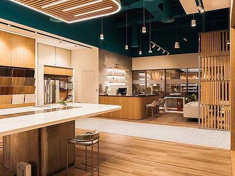 Clients will be able to touch and feel the luxurious finishings which go into every yacht, such as high-quality marble, carpets, and wooden veneers.