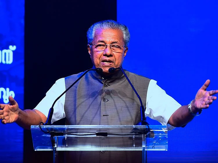 NAT-220205-Pinarayi-Vijayan-CE-015-(Read-Only)-1644078481071