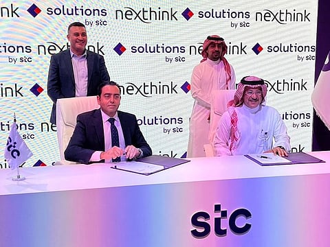 Solutions STC and Nexthink sign MoU