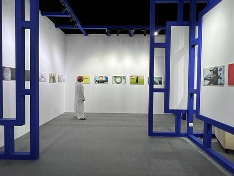 The gallery has “reinterpreted” 17 crime scene photographs taken from real-life crime scenes and “reanimated” them for educational purposes.