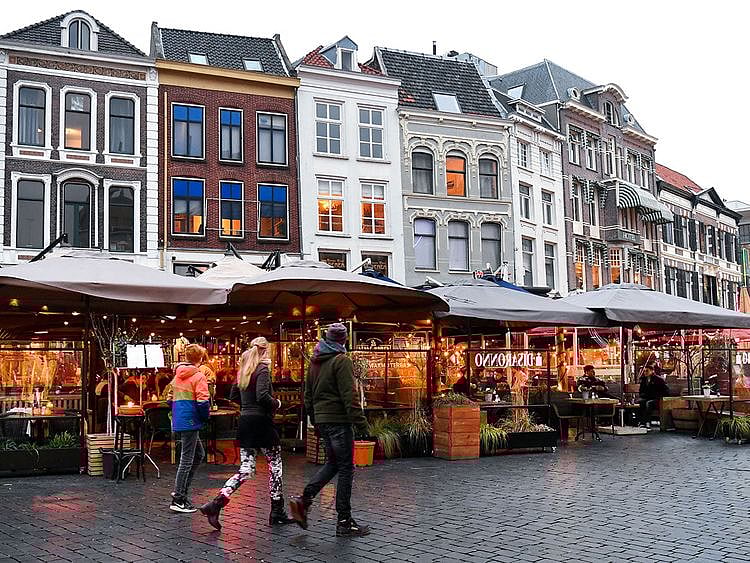 2022-02-15T184432Z_95012580_RC247S9LG27W_RTRMADP_3_HEALTH-CORONAVIRUS-NETHERLANDS-(Read-Only)