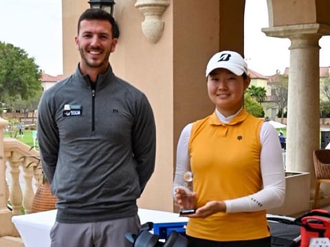 Gareth Roberts with Jumeirah Golf Estates winner Subin Kim 