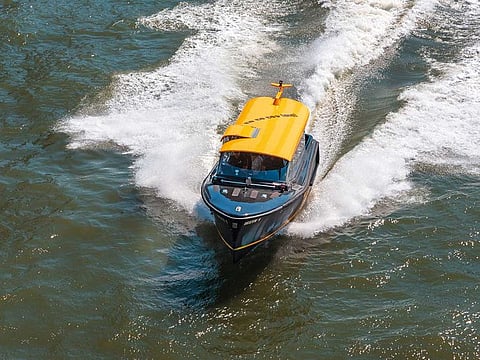 Water taxi services linking Mumbai’s east coast with the mainland in Navi Mumbai and other locations began on Thursday, February 17, 2022.