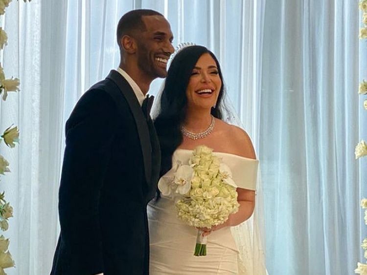 Mona Kattan gets married to Hassan Elamin 