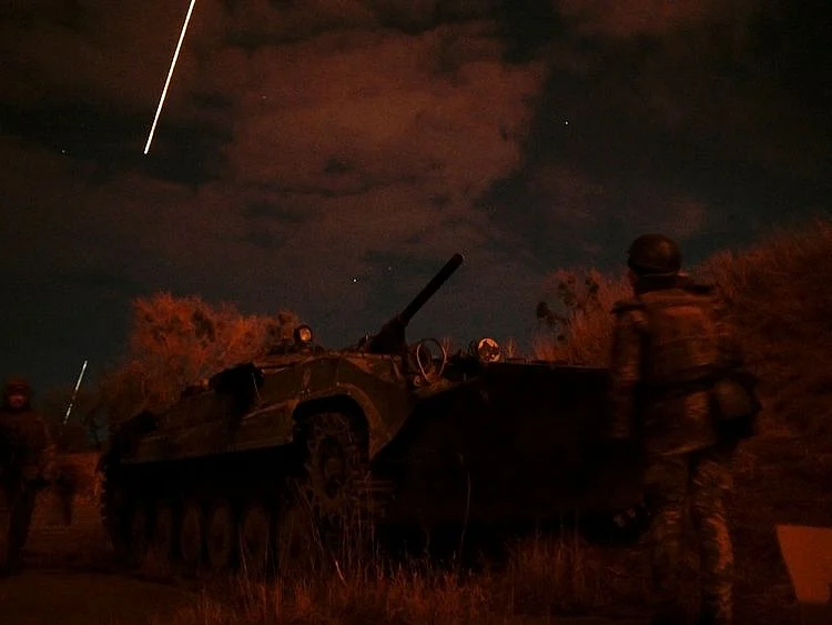 20220227 Ukrainian servicemen