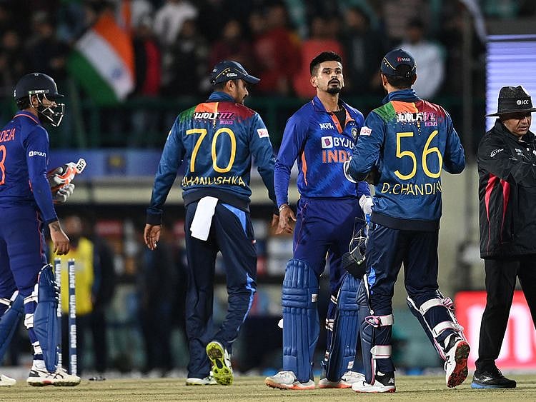 Cricket - Indis vs Lanka