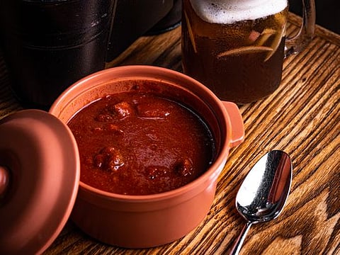Watch Season 2 - Ramadan Special: Cook With Gulf News Food - Goan Beef Vindaloo