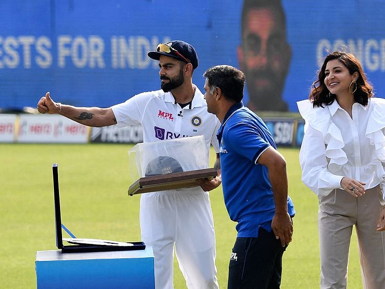 Cricket - Kohli &  Dravid
