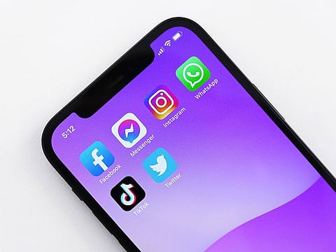 The deceptive ads on social media claim to provide services such as performing Hajj rituals on behalf of others, securing and distributing sacrificial offerings (Adahi), selling Hajj bracelets, and offering transportation, all promoted by unidentified individuals and entities.