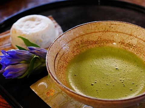 How to make traditional Japanese matcha tea at home