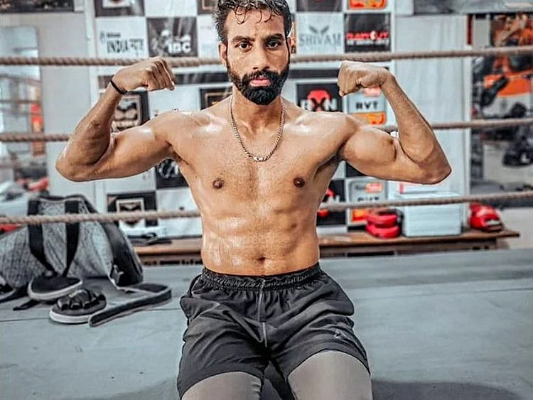 Sachin Dekwal co-headlines the Countdown to the Middle East Crown ‘Round 3’