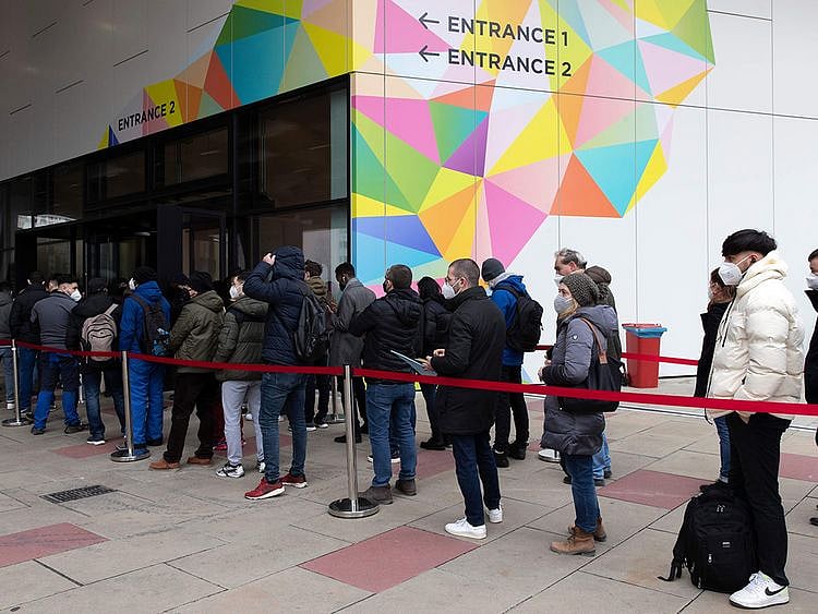  People wait to get vaccinated in Vienna. The plan was for police to start checking people’s vaccination status in mid-March, for example during traffic stops. People who can’t produce proof of vaccination would be asked in writing to do so and would be fined up to 600 euros (around $650) if they don’t. Fines could reach 3,600 euros if people contest their punishment.