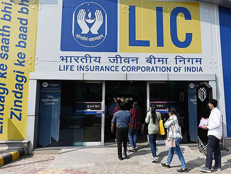Life Insurance Corporation (LIC)
