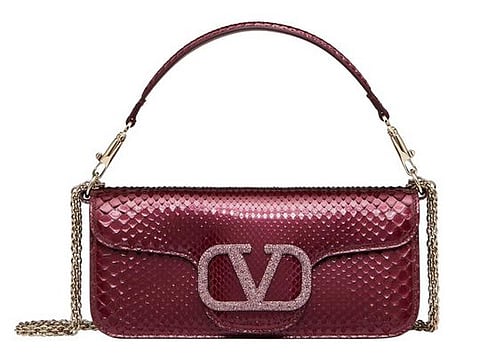 The Capsule Collection includes several women’s bags, including the new Loco.