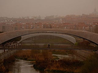Spain skies turn orange as Saharan dust storm sweeps in