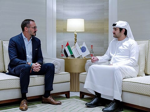 Sheikh Maktoum bin Mohammed bin Rashid Al Maktoum (R) and Prince Rahim Aga Khan