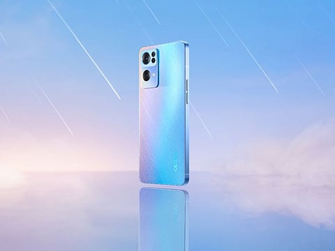 The 4500mAh battery of the Reno7 Pro 5G can be fully charged in as little as 31 minutes.