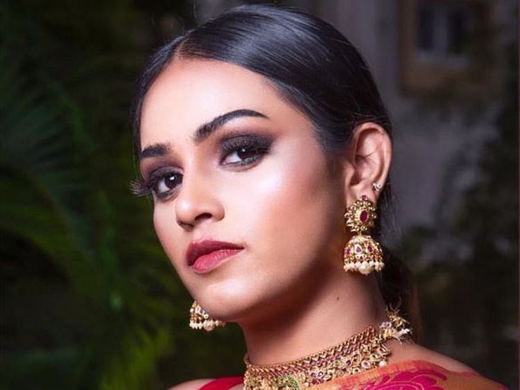 GAYATHRI-1647851098266