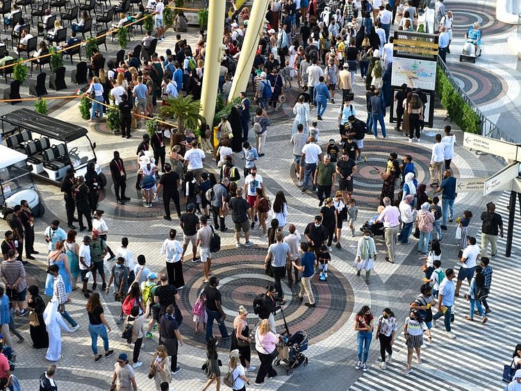 NAT 220318 VISITORS EXPO 2020 ARAMZAN-15-1648207296259
