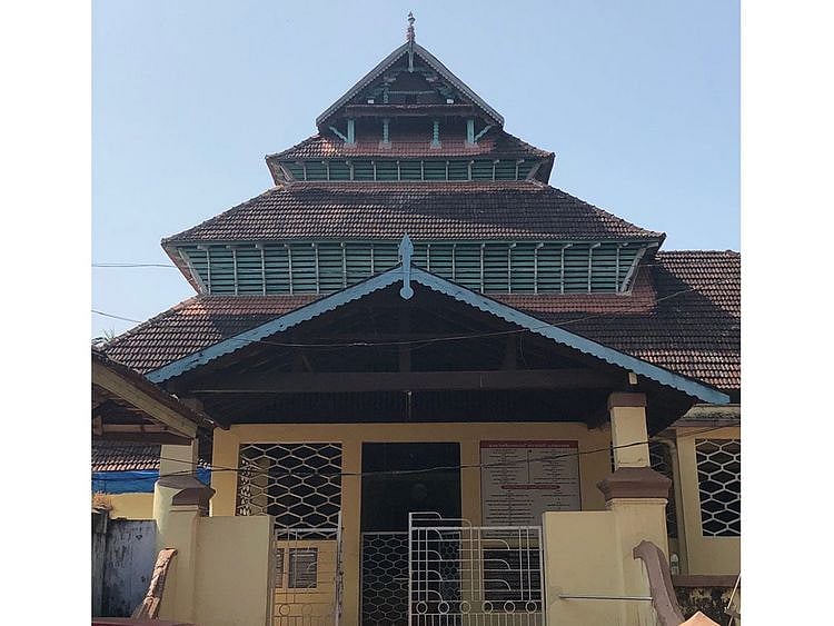 Mishkal Mosque was built by a 14th century Yemeni merchant who had made Kozhikode his second home.