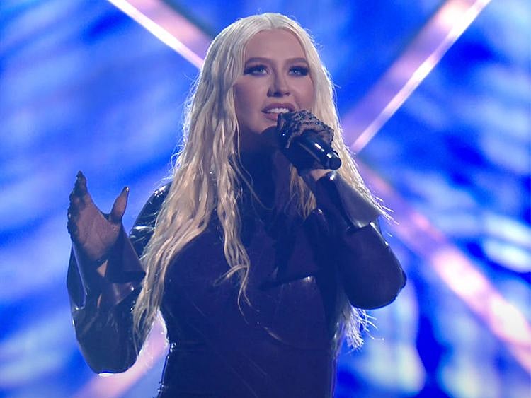 20220331 christina aguilera