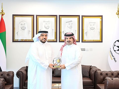 The UAE Football Association Senior Vice-President and UAE Pro League Chairman Abdulla Naser Al Jneibi received the delegation of the Bahrain Football Association.