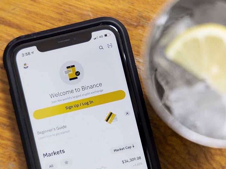 Stock - Binance