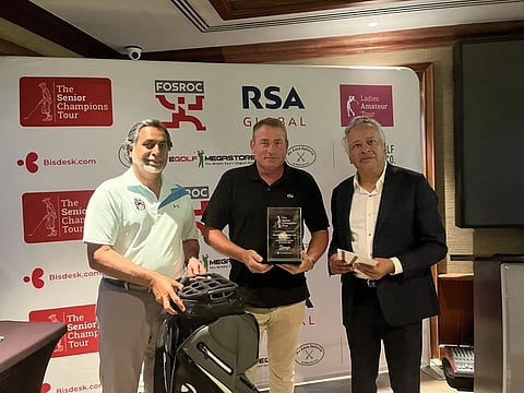 Winners of the recent Senior Champions Tour event with the Vice-Chairman of the Emirates Golf Federation, General Abdullah Al Hashmi (left) and organiser Vijay Vasu (right).