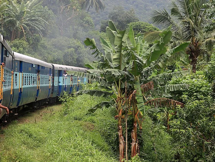 WESTERN GHAT TRAIN RAILWAY INDIA