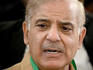 Pakistan PM Sharif appears in court in corruption case