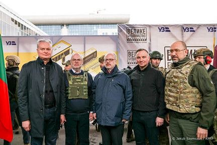 Lithuanian President Gitanas Nauseda, Estonian President Alar Karis, Latvian President Egils Levits and Polish President Andrzej Duda with Ukrainian Prime Minister Denys Szmyhal in Kyiv, Ukraine April 13, 2022. 
