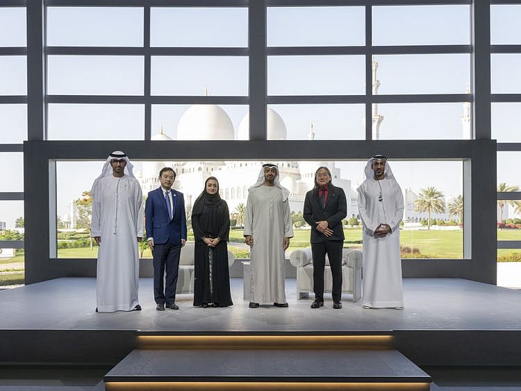 SHK MOHAMMED BIN ZAYED AND EDWARD JUNG-1650465511323