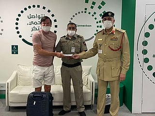 Dubai Police return Dh70,000 within 1 hour to British expat flying home