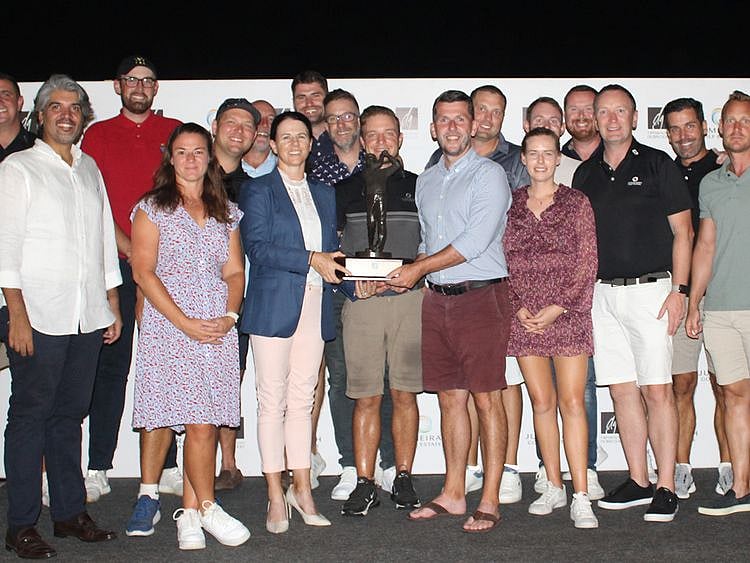 GIU - Jumeirah Golf Estates team