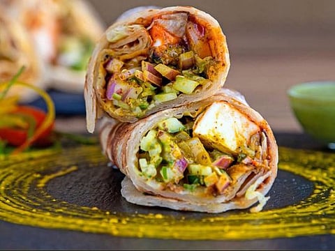 Kolkata paneer kathi roll recipe