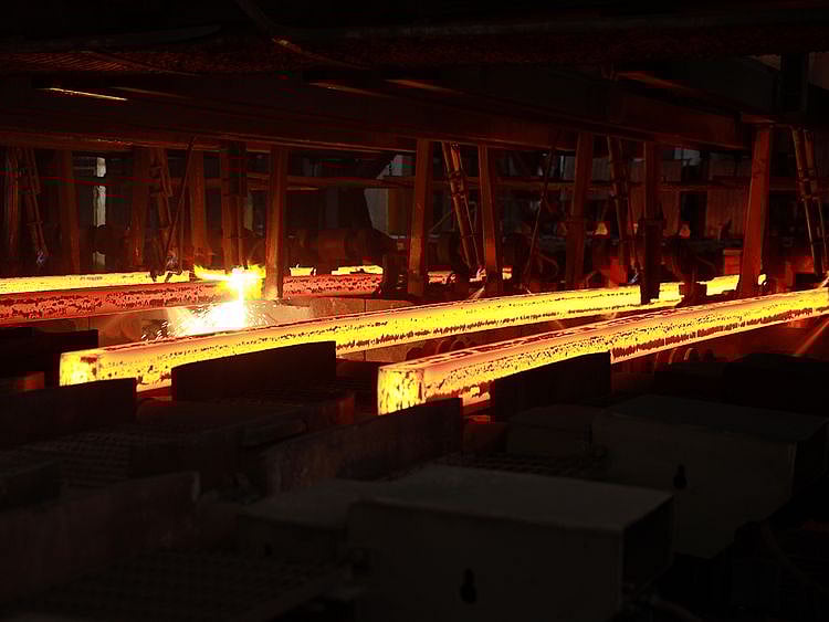 Stock-Emirates-Steel-Arkan-6