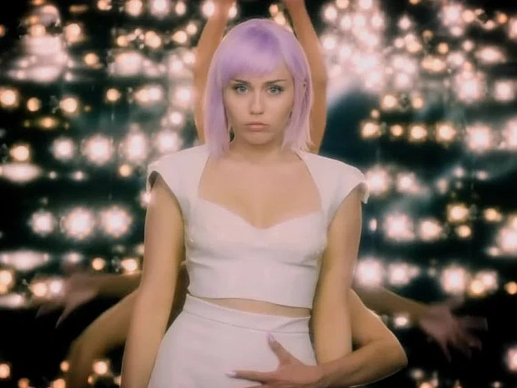 Miley Cyrus in 'Black Mirror'