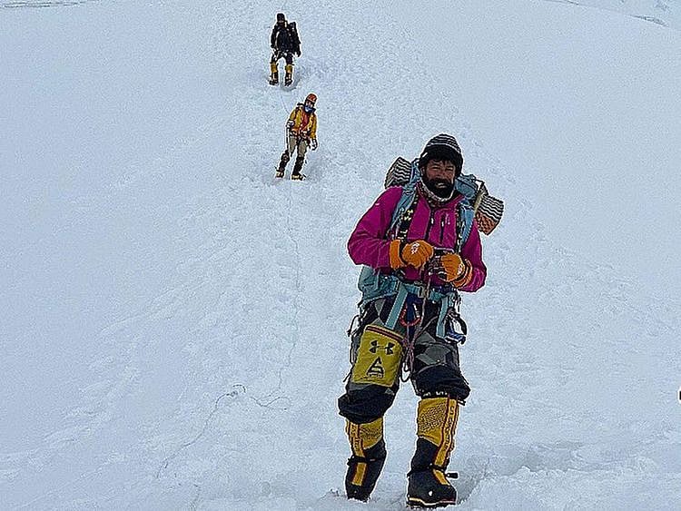 20220527_194918-1653663572979