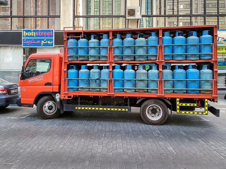 NAT gas cylinders abu dhabi-1654348812442