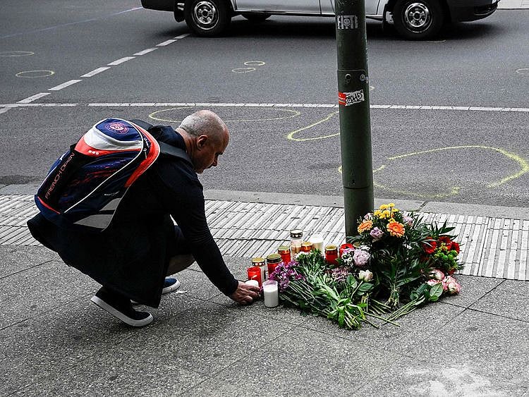 446332-01-02-(Read-Only)