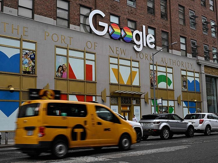 STOCK Google